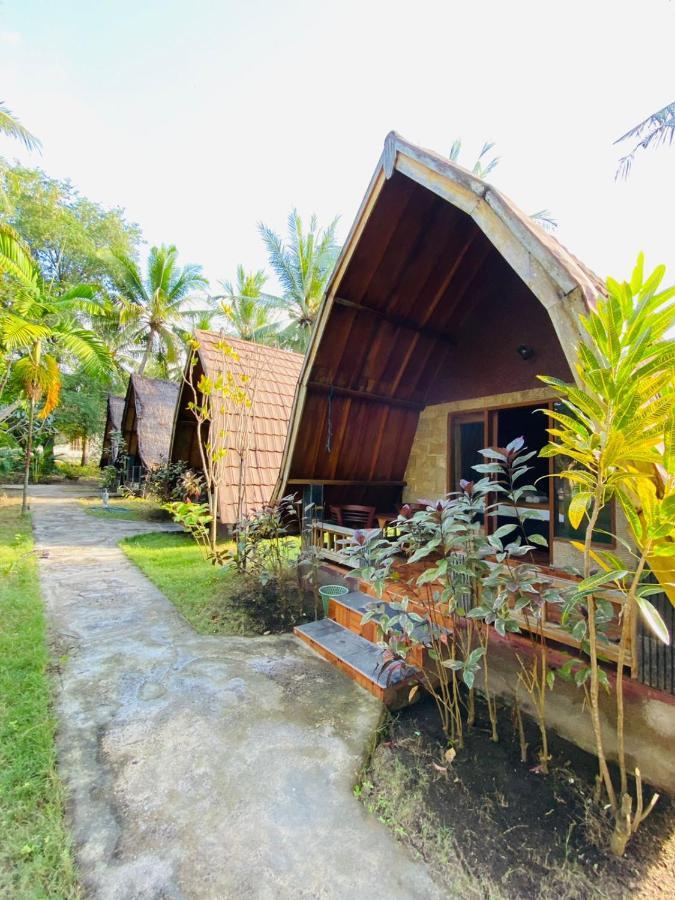 Lombok Indah Bungalow Gili Air Buitenkant foto